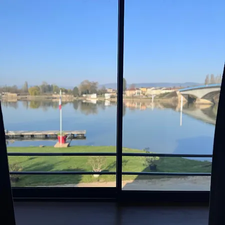Apartment Les Rives De Saone